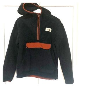 Northface Campshire Pullover Hoodie